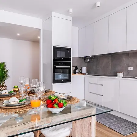 Kerala 49, Deluxe Flat In Historic Center