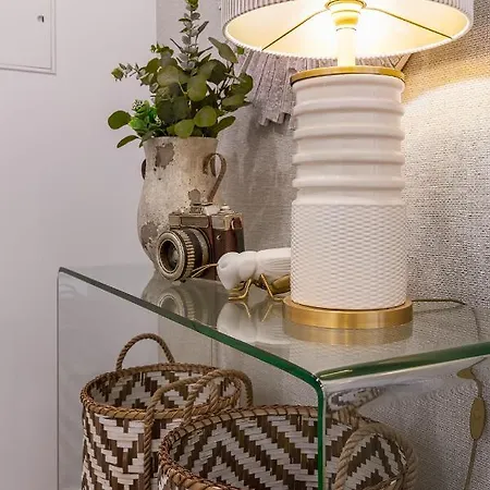 Kerala 49, Deluxe Flat In Historic Center * פניש