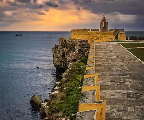 Apartmán Kerala 49, Deluxe Flat In Historic Center